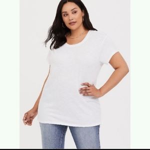 ⭐TORRID Boyfriend Tee